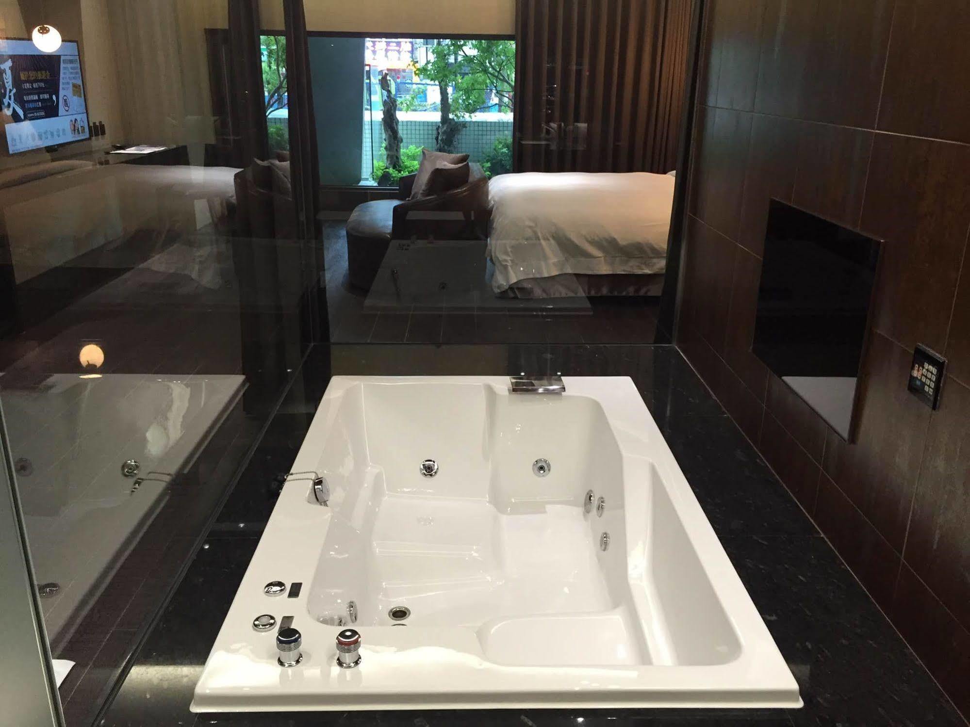 All-Ur Boutique Motel - Xin-Jhung Branch New Taipei City Extérieur photo