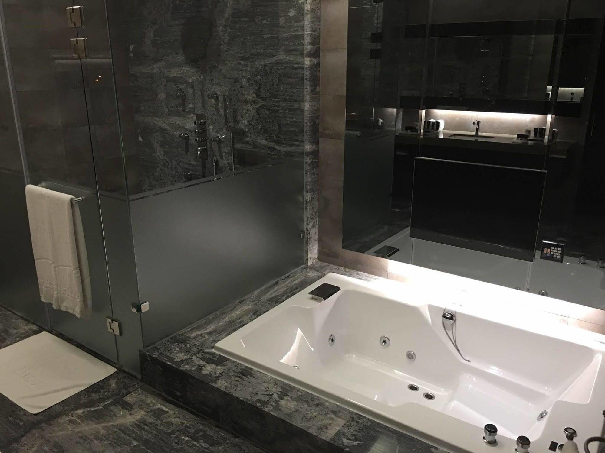 All-Ur Boutique Motel - Xin-Jhung Branch New Taipei City Extérieur photo