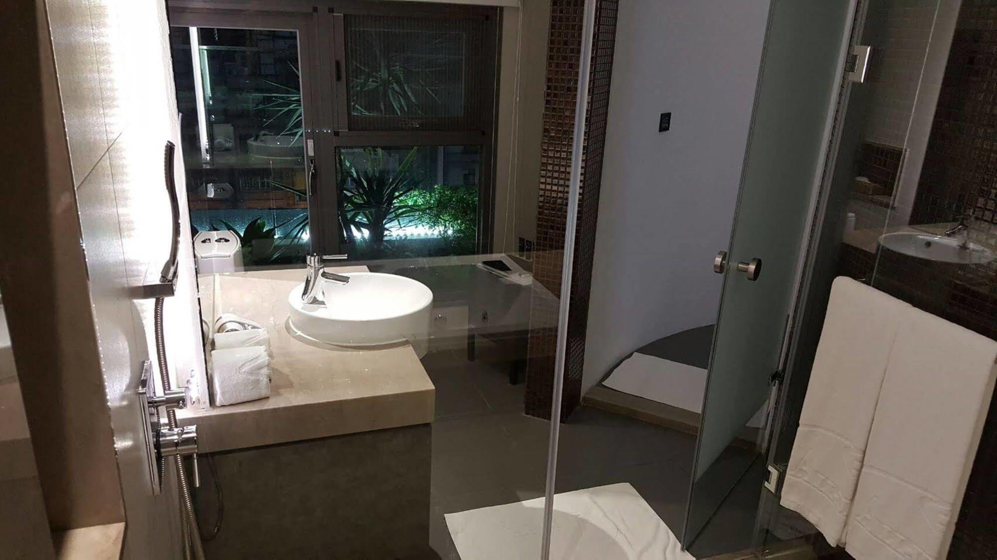 All-Ur Boutique Motel - Xin-Jhung Branch New Taipei City Extérieur photo