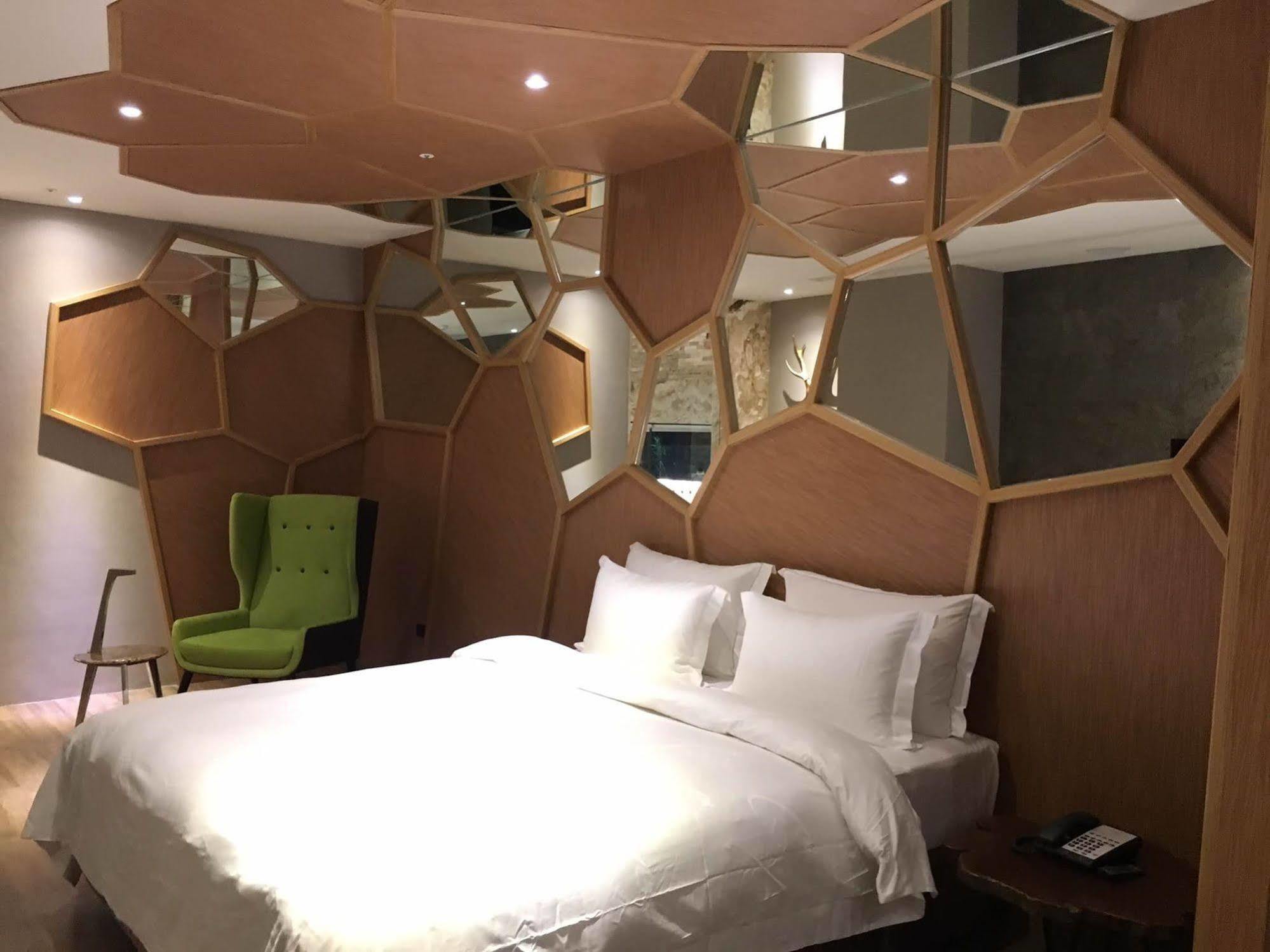 All-Ur Boutique Motel - Xin-Jhung Branch New Taipei City Extérieur photo