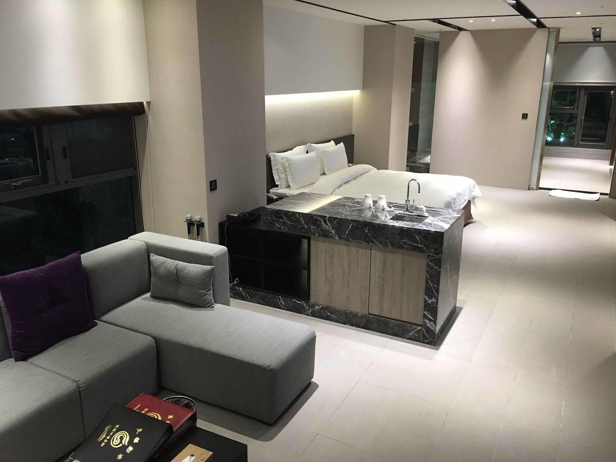 All-Ur Boutique Motel - Xin-Jhung Branch New Taipei City Extérieur photo